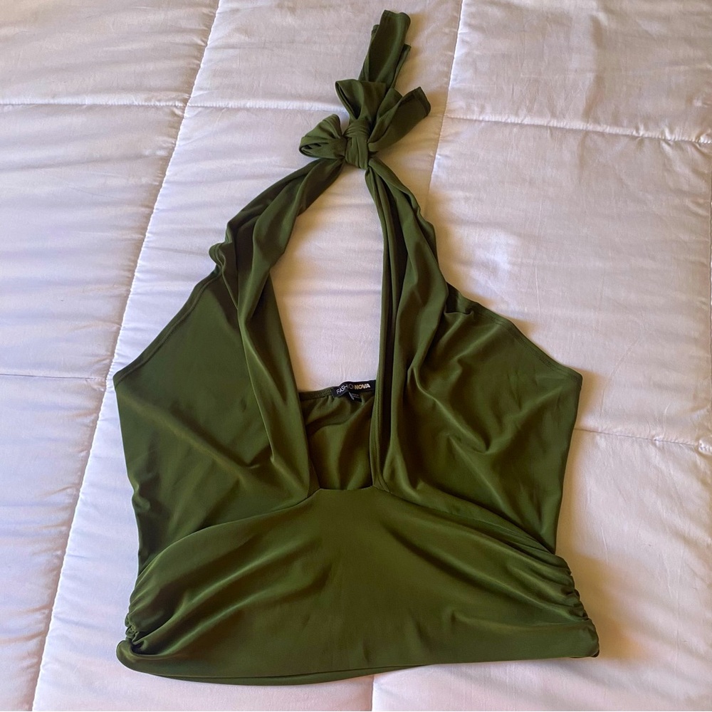 Halter top